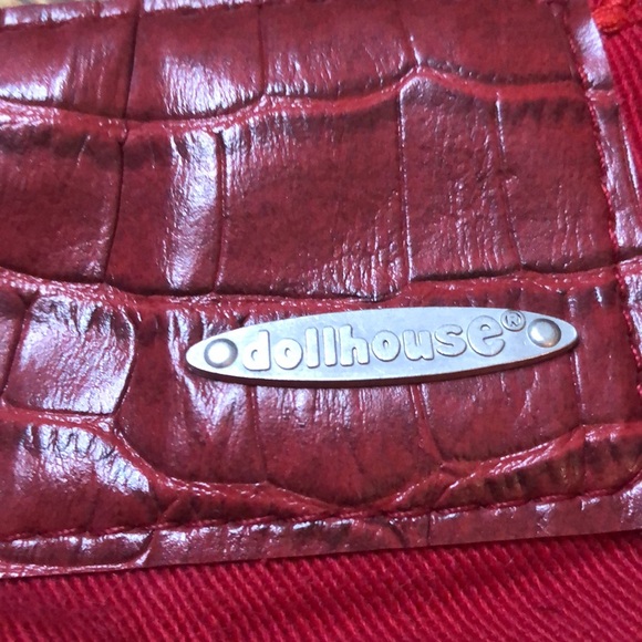 Red jean shorts - Picture 4 of 4